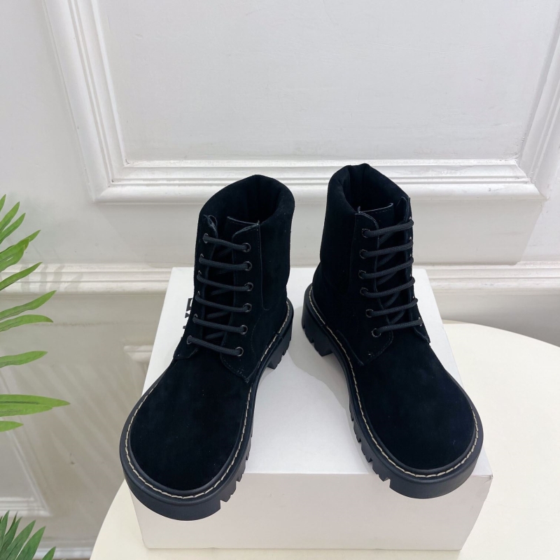 l*ew* boots